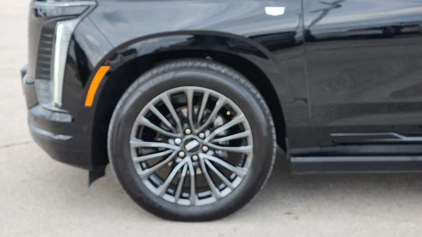 2025 Cadillac Escalade Sport Platinum