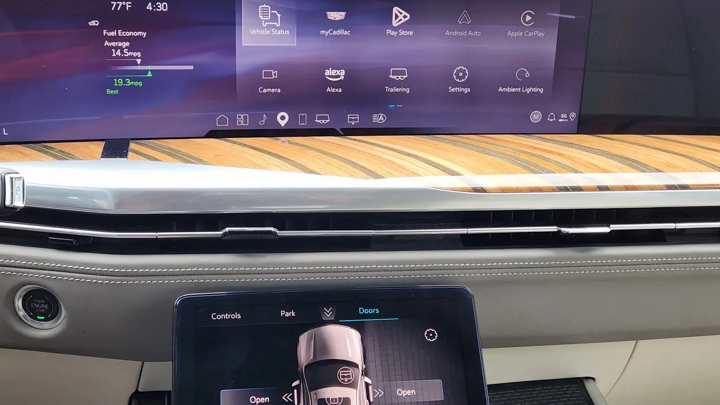 2025 Cadillac Escalade Sport Platinum