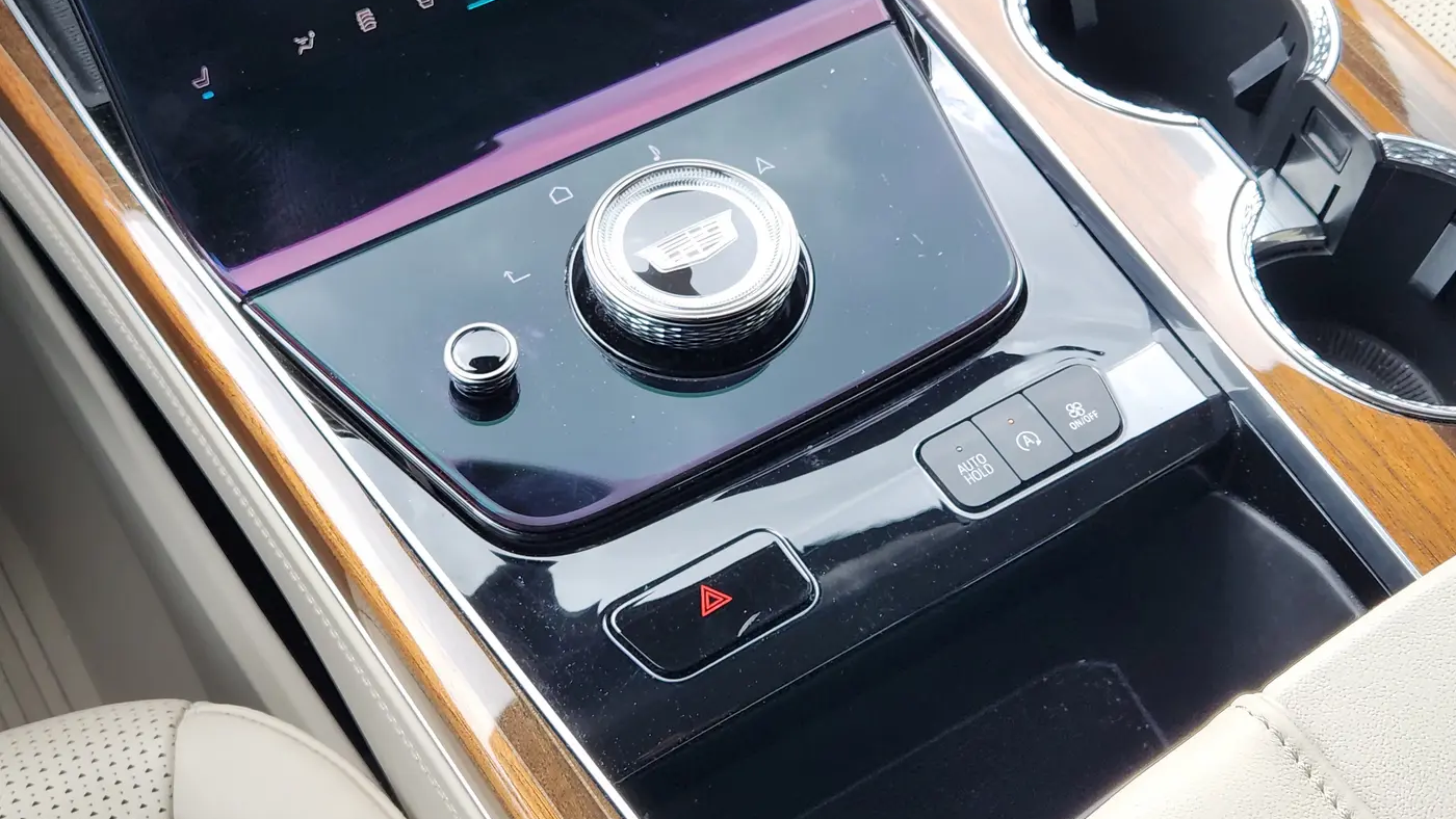 2025 Cadillac Escalade Sport Platinum