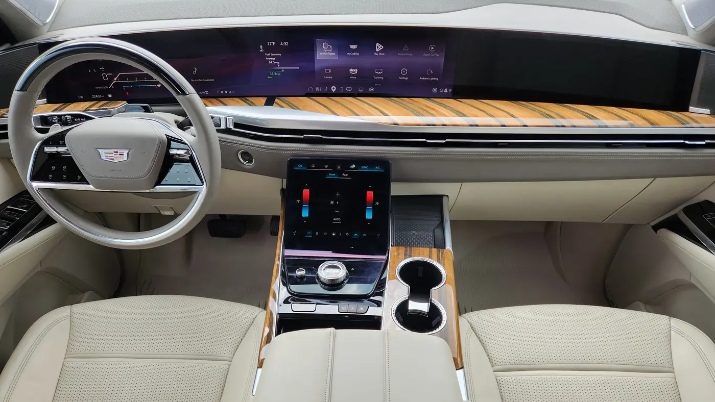 2025 Cadillac Escalade Sport Platinum