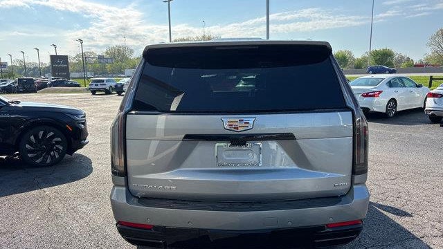 2025 Cadillac Escalade Sport Platinum