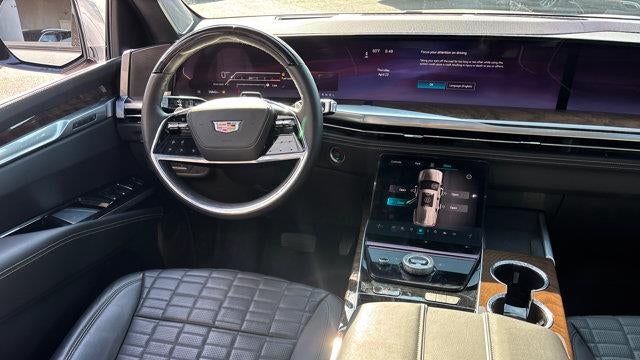 2025 Cadillac Escalade Sport Platinum