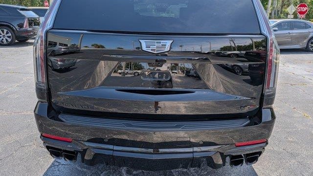 2025 Cadillac Escalade-V Base