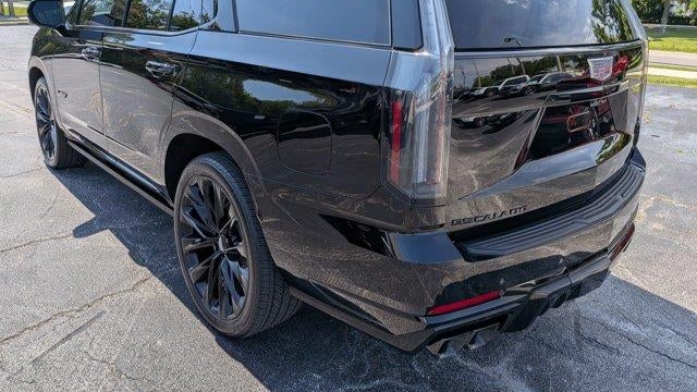 2025 Cadillac Escalade-V Base