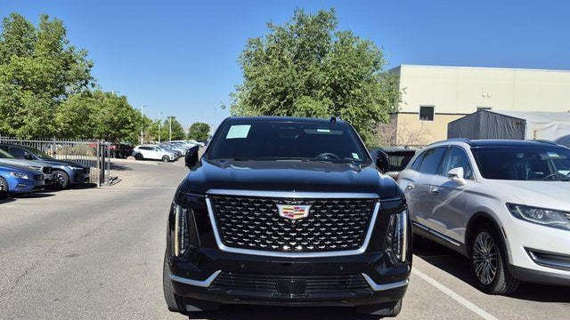 2025 Cadillac Escalade ESV Premium Luxury