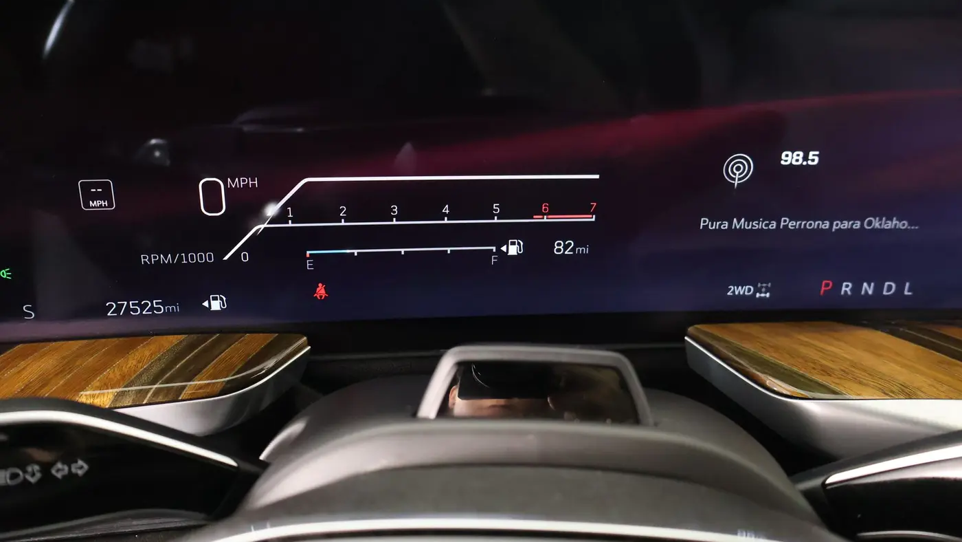 2025 Cadillac Escalade ESV Sport Platinum