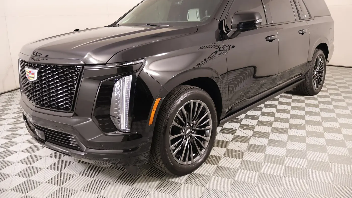2025 Cadillac Escalade ESV Sport Platinum