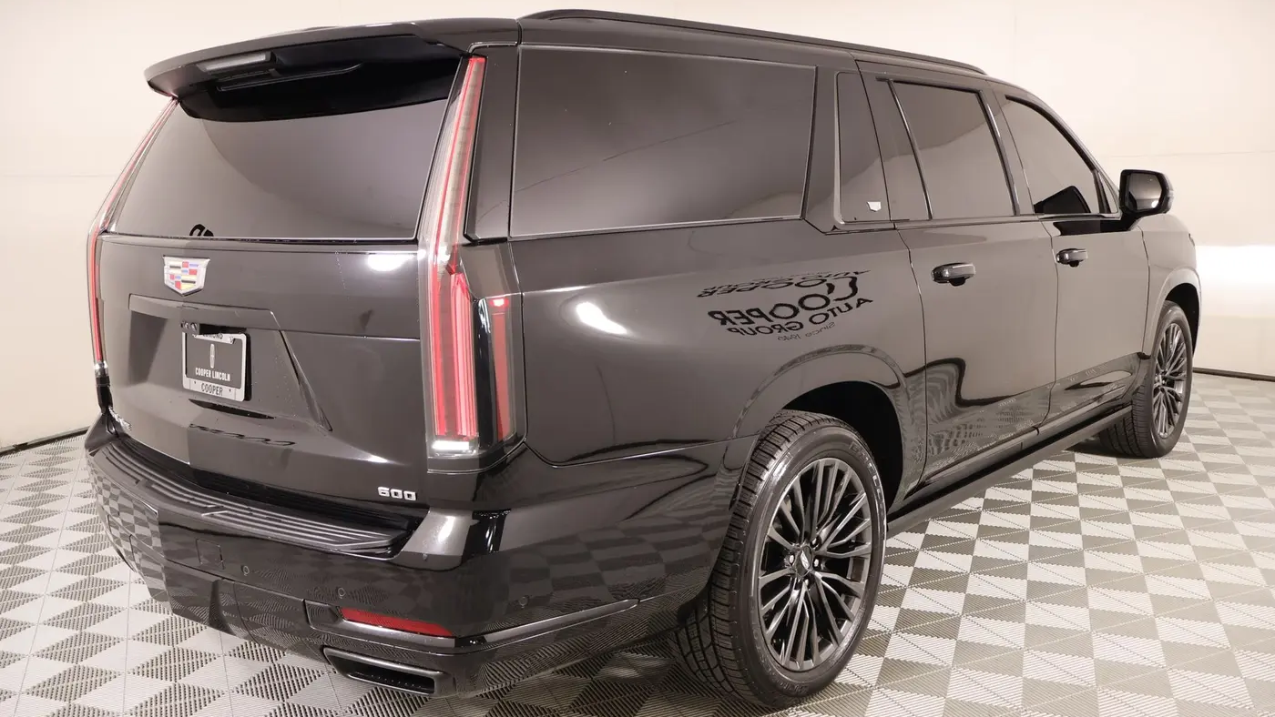 2025 Cadillac Escalade ESV Sport Platinum