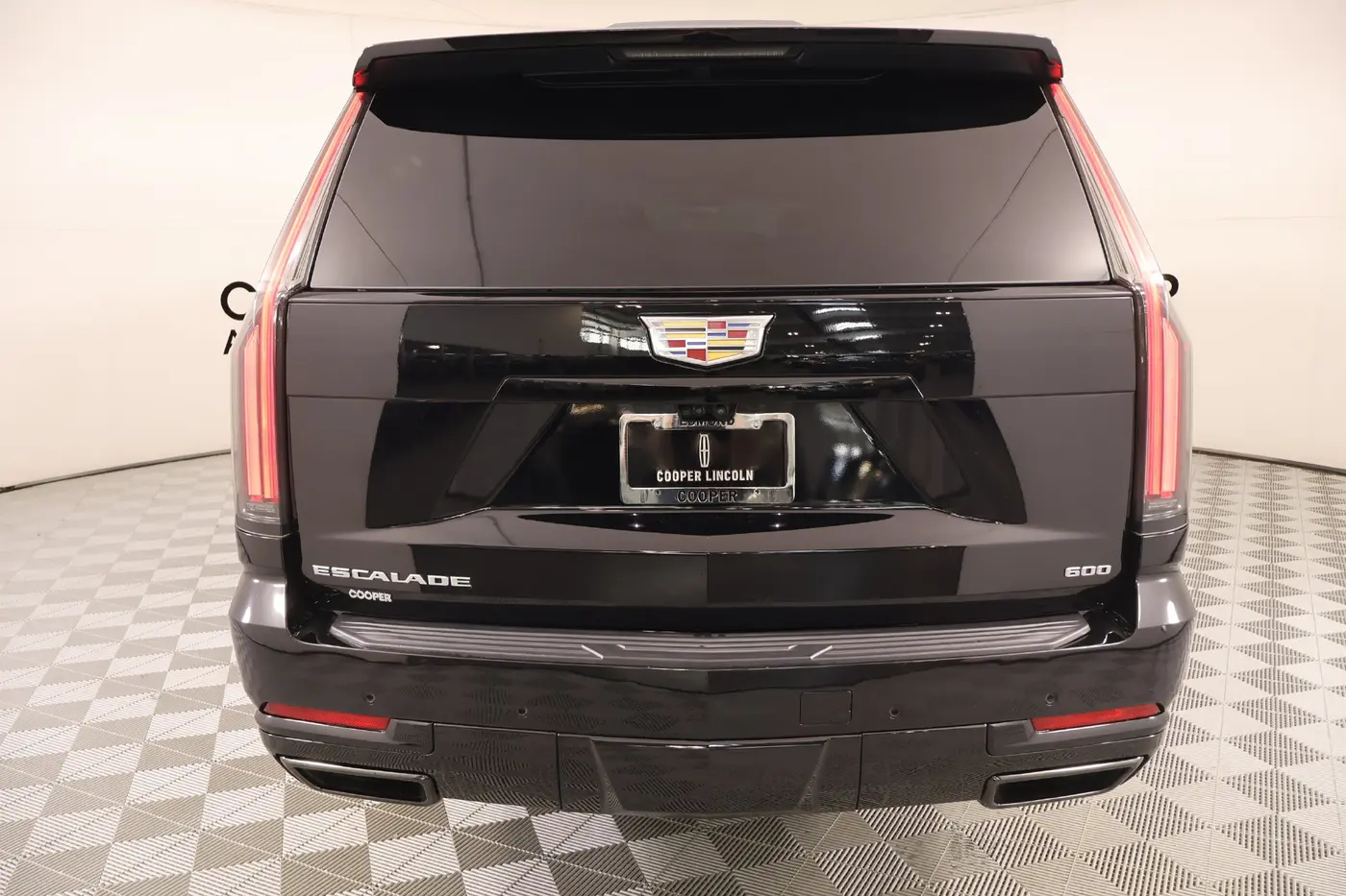 2025 Cadillac Escalade - $105,994
