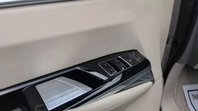 2025 Cadillac Escalade ESV Sport Platinum