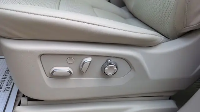 2025 Cadillac Escalade ESV Sport Platinum