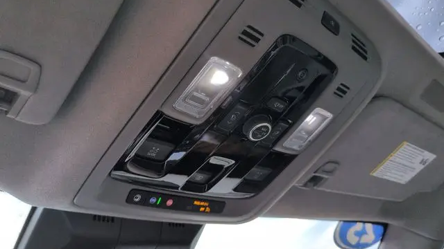 2025 Cadillac Escalade ESV Sport Platinum