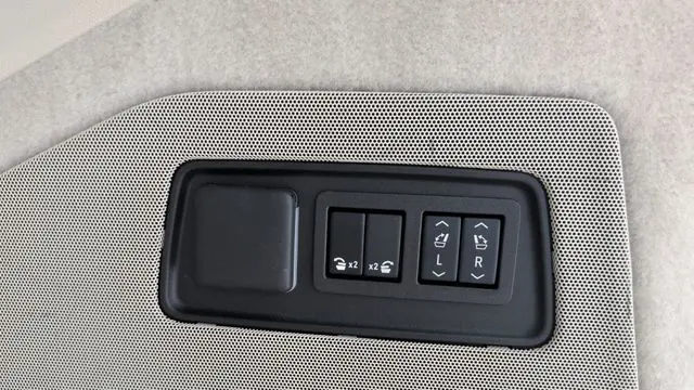 2025 Cadillac Escalade ESV Sport Platinum