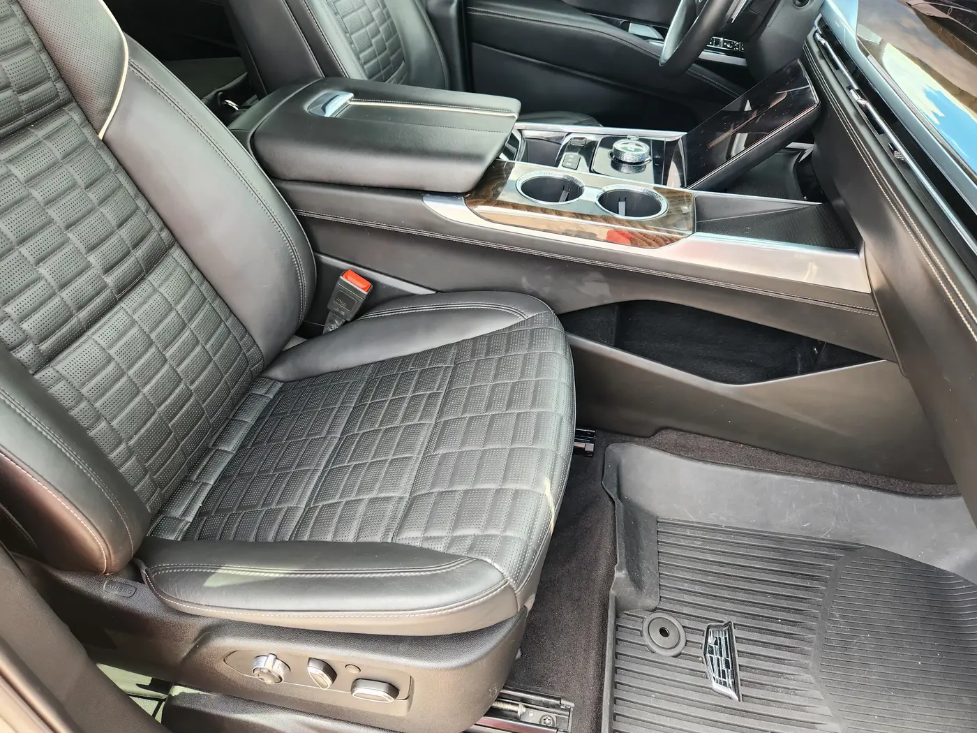 2025 Cadillac Escalade - $102,607