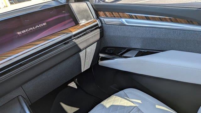 2025 Cadillac Escalade ESV Sport Platinum