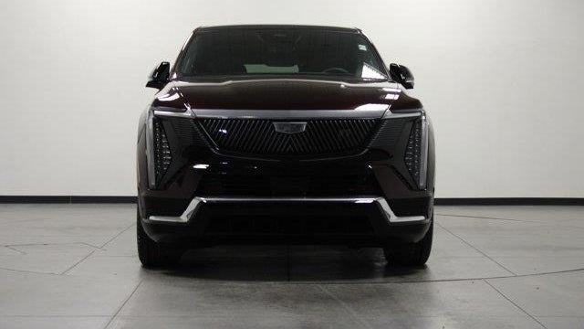 2025 Cadillac Escalade IQ Luxury 2