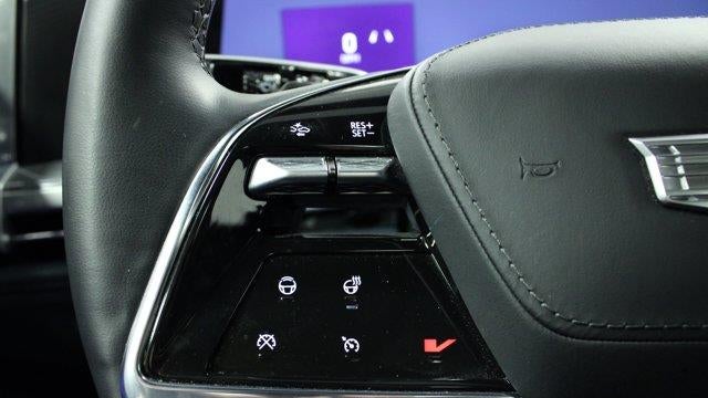 2025 Cadillac Escalade IQ Luxury 2