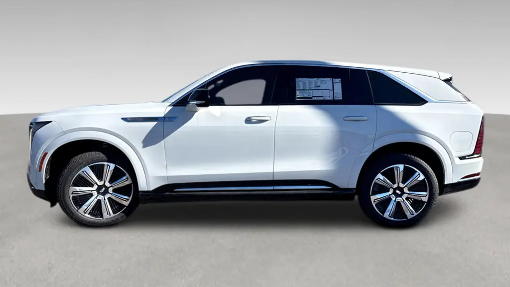 2025 Cadillac Escalade IQ Luxury 2
