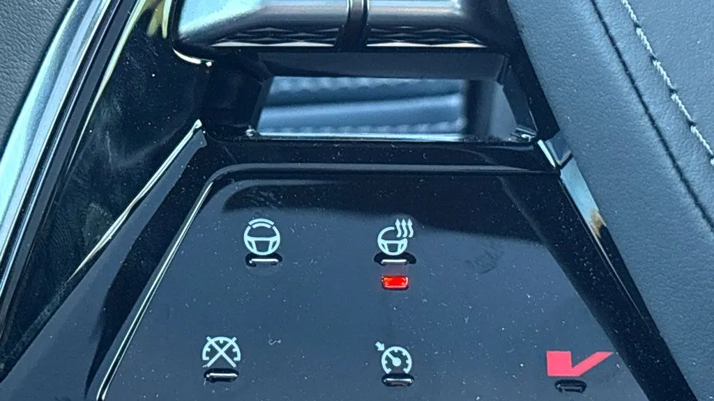 2025 Cadillac Escalade IQ Luxury 2