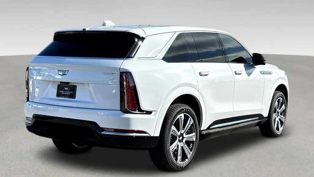 2025 Cadillac Escalade IQ Luxury 2