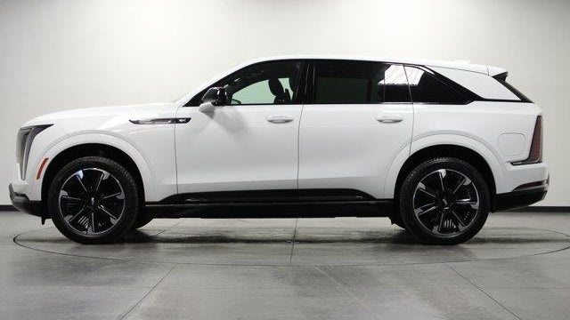 2025 Cadillac Escalade IQ Sport 1