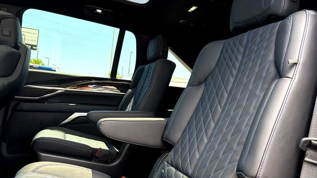 2025 Cadillac Escalade IQ Sport 1