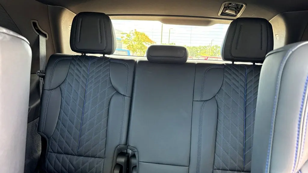 2025 Cadillac Escalade IQ Sport 1