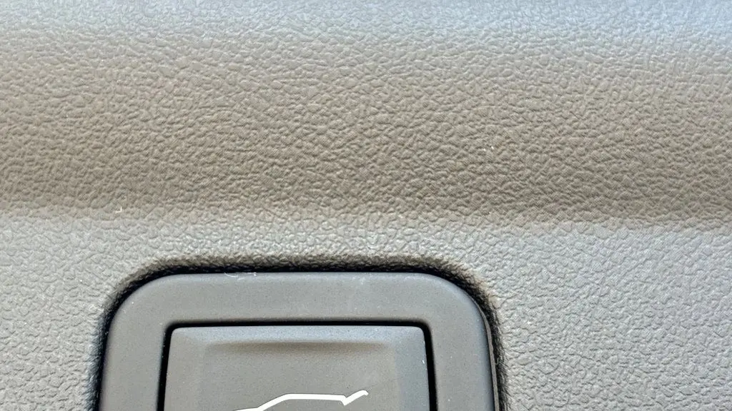 2025 Cadillac Escalade IQ Sport 1