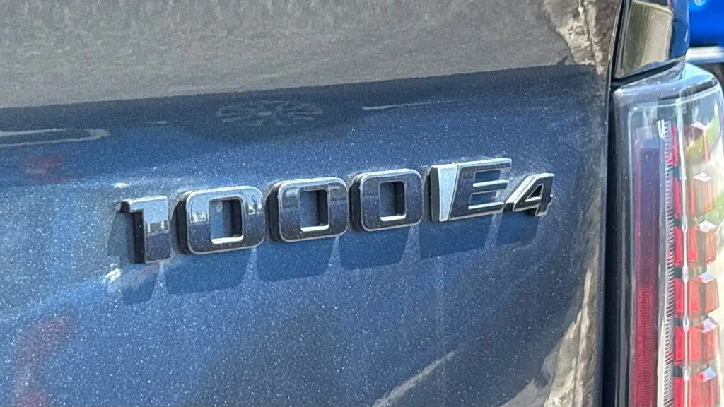 2025 Cadillac Escalade IQ Sport 1