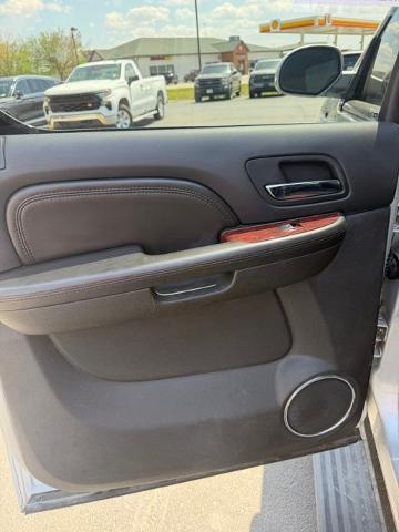 2010 Cadillac Escalade - $10,900