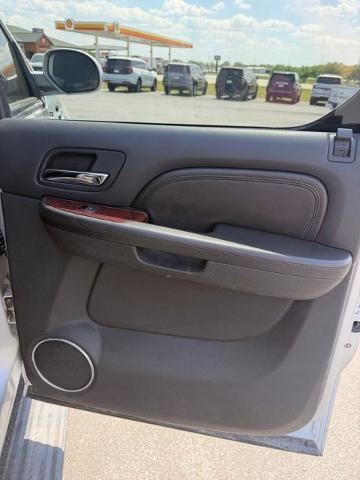 2010 Cadillac Escalade - $10,900