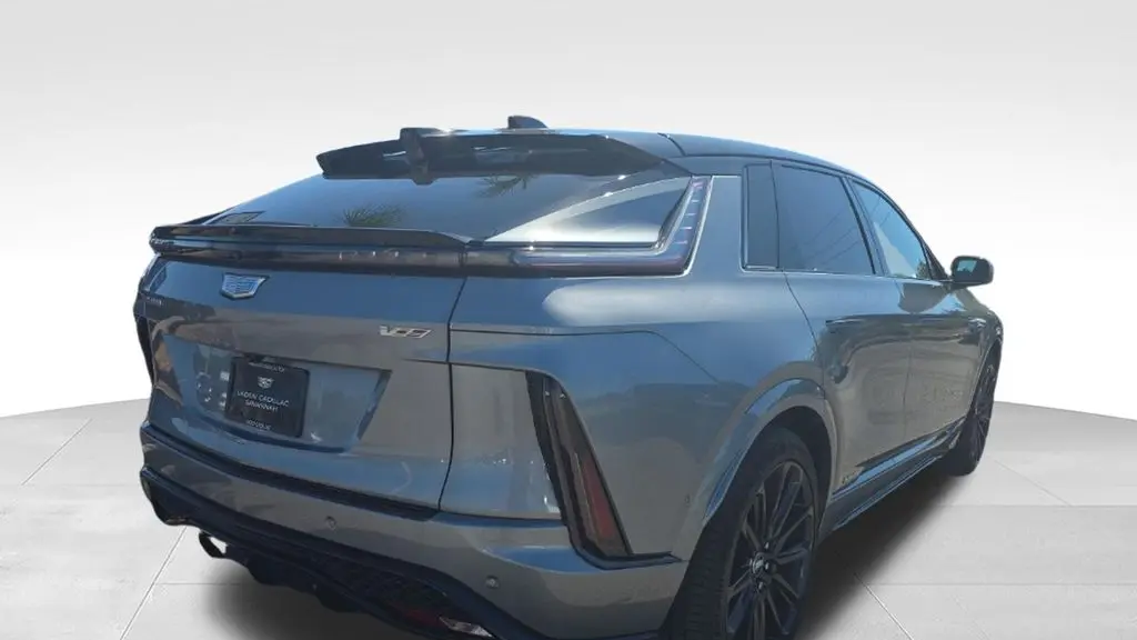 2026 Cadillac LYRIQ-V Base