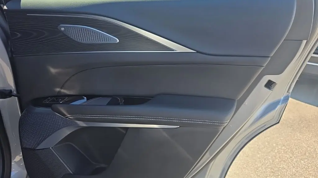 2026 Cadillac LYRIQ-V Base