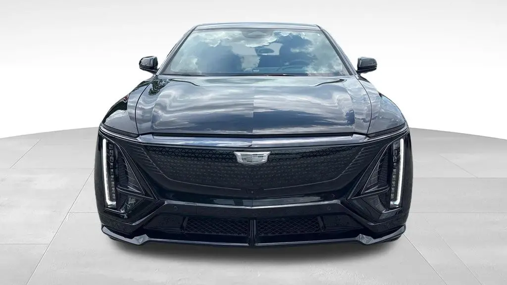 2026 Cadillac LYRIQ-V Base