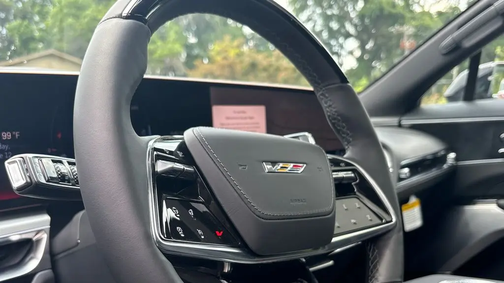 2026 Cadillac LYRIQ-V Base