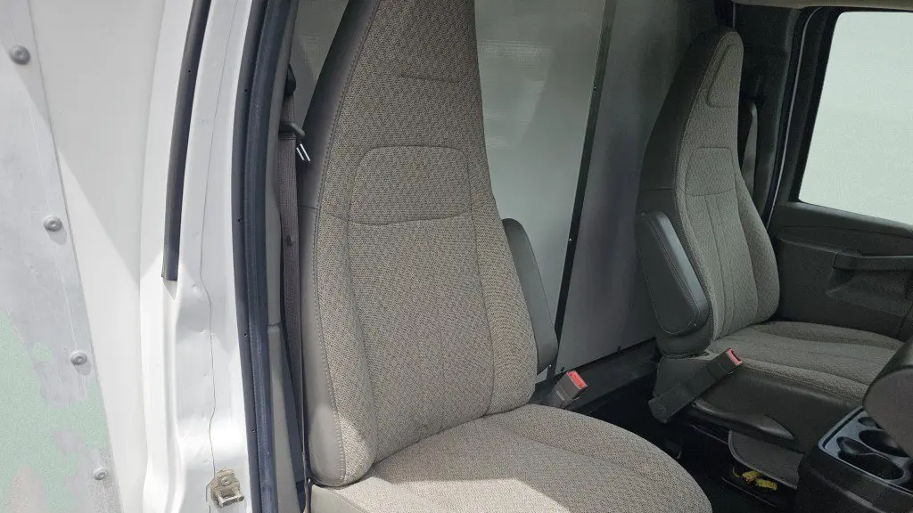 2022 Chevrolet Express 3500