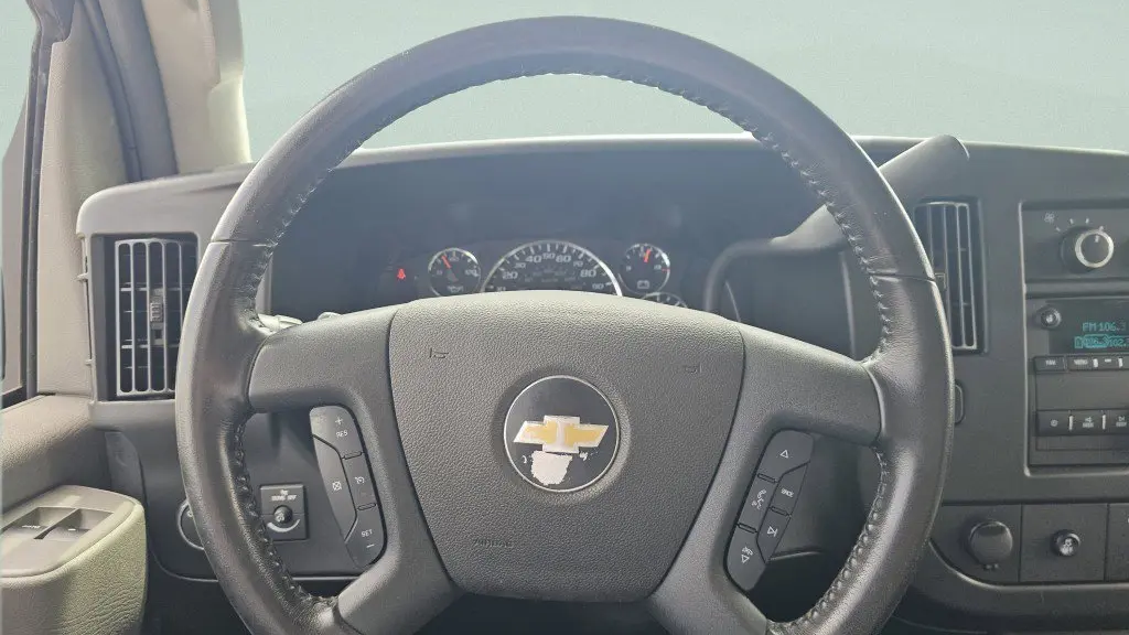 2022 Chevrolet Express 3500