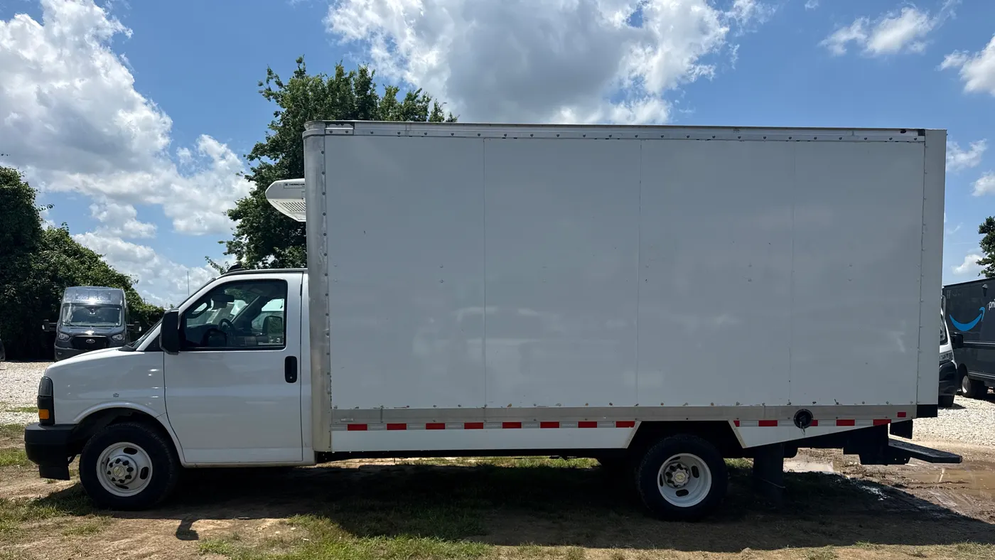 2024 Chevrolet Express 3500