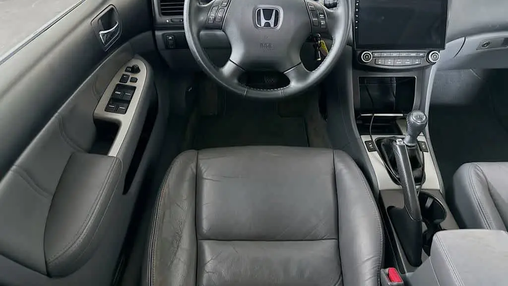2005 Honda Accord EX w/Leather