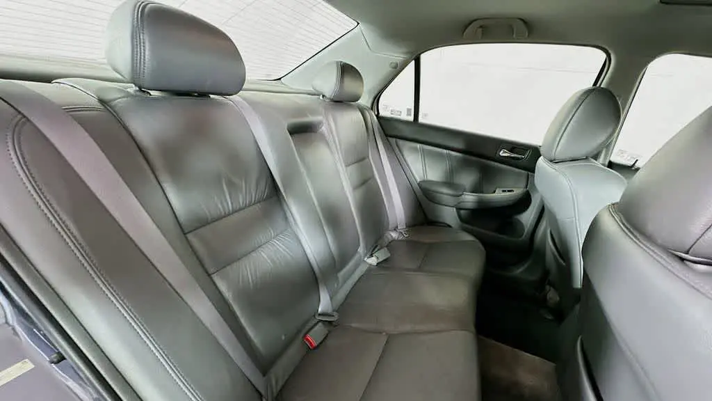 2005 Honda Accord EX w/Leather