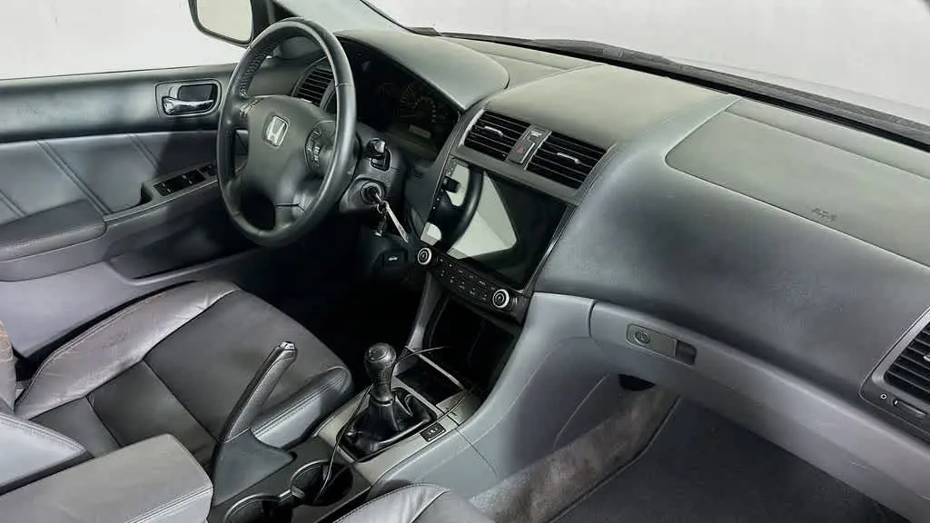 2005 Honda Accord EX w/Leather