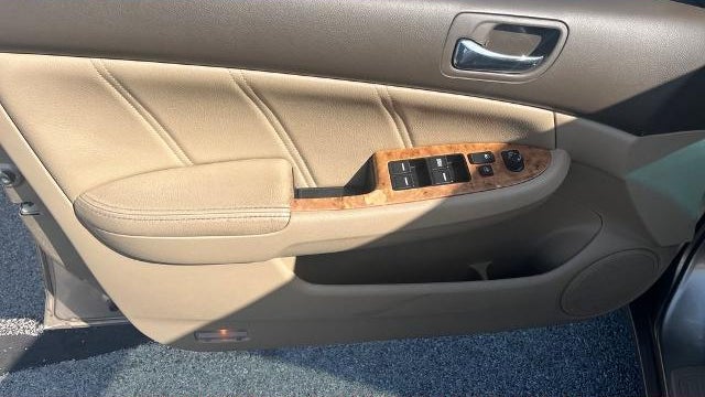2005 Honda Accord EX w/Leather