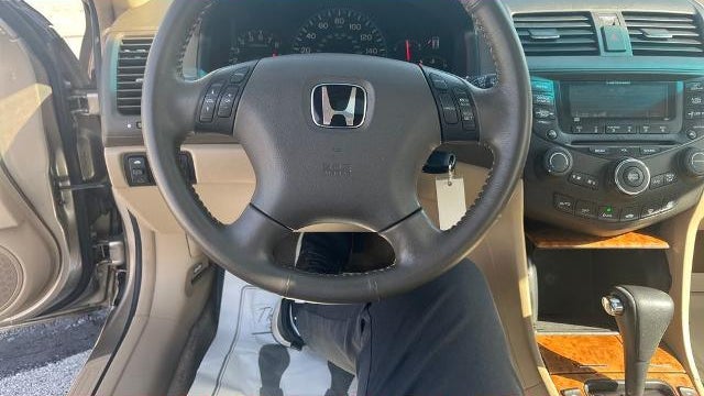 2005 Honda Accord EX w/Leather
