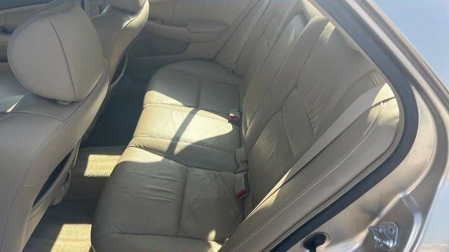 2005 Honda Accord EX w/Leather