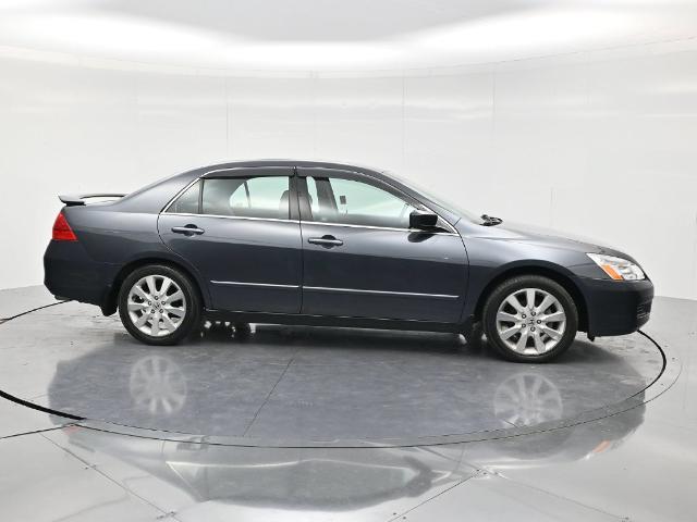 2007 Honda Accord - $10,298