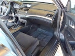 2011 Accord Thumbnail 16