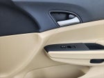 2011 Accord Thumbnail 15