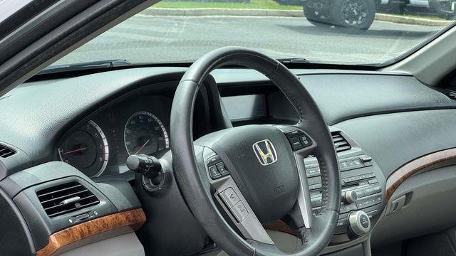 2012 Honda Accord EX-L w/Navi
