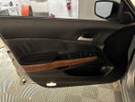 2012 Accord Thumbnail 15