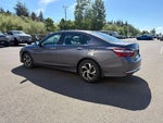 2016 Accord Thumbnail 2